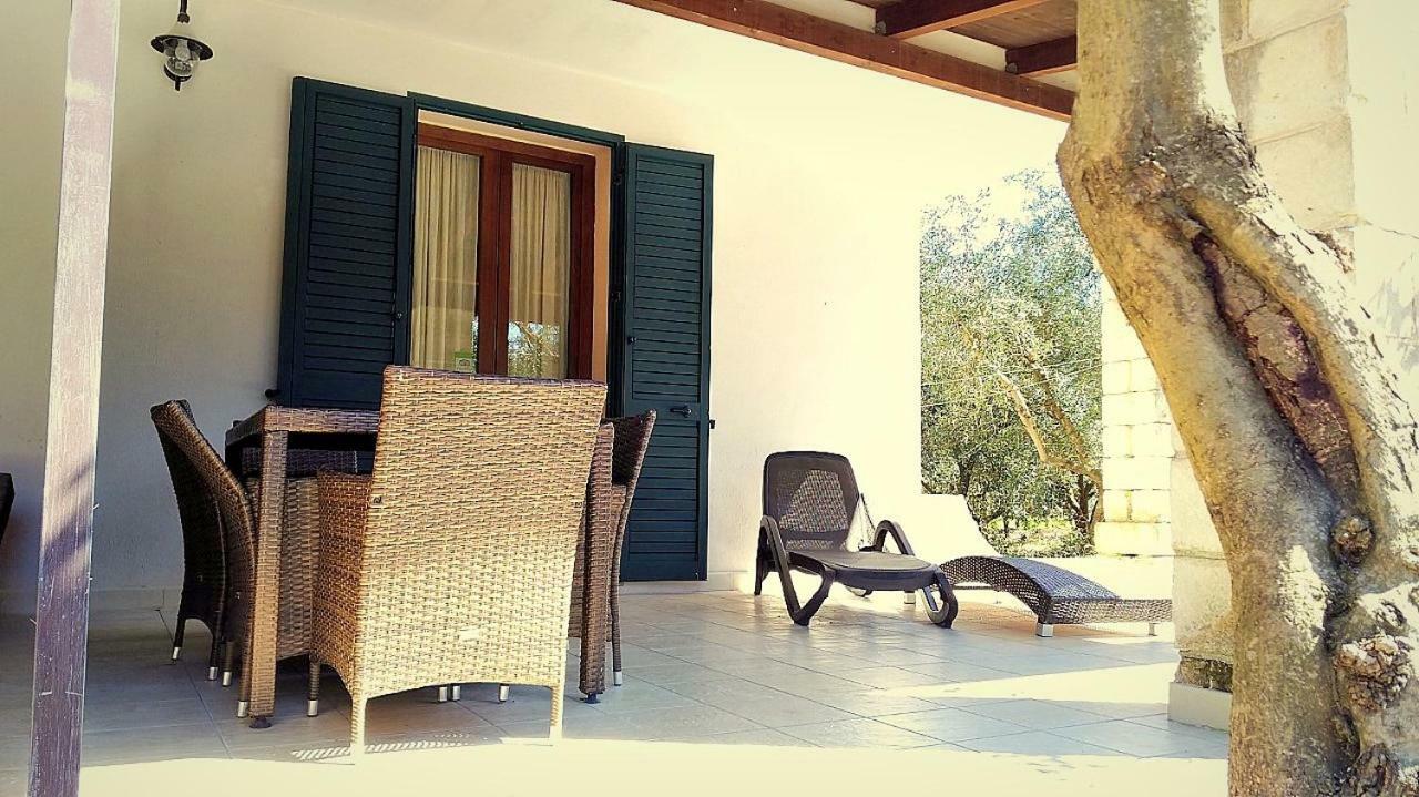 B&B Di Angela Scotellaro Palmariggi Exterior photo